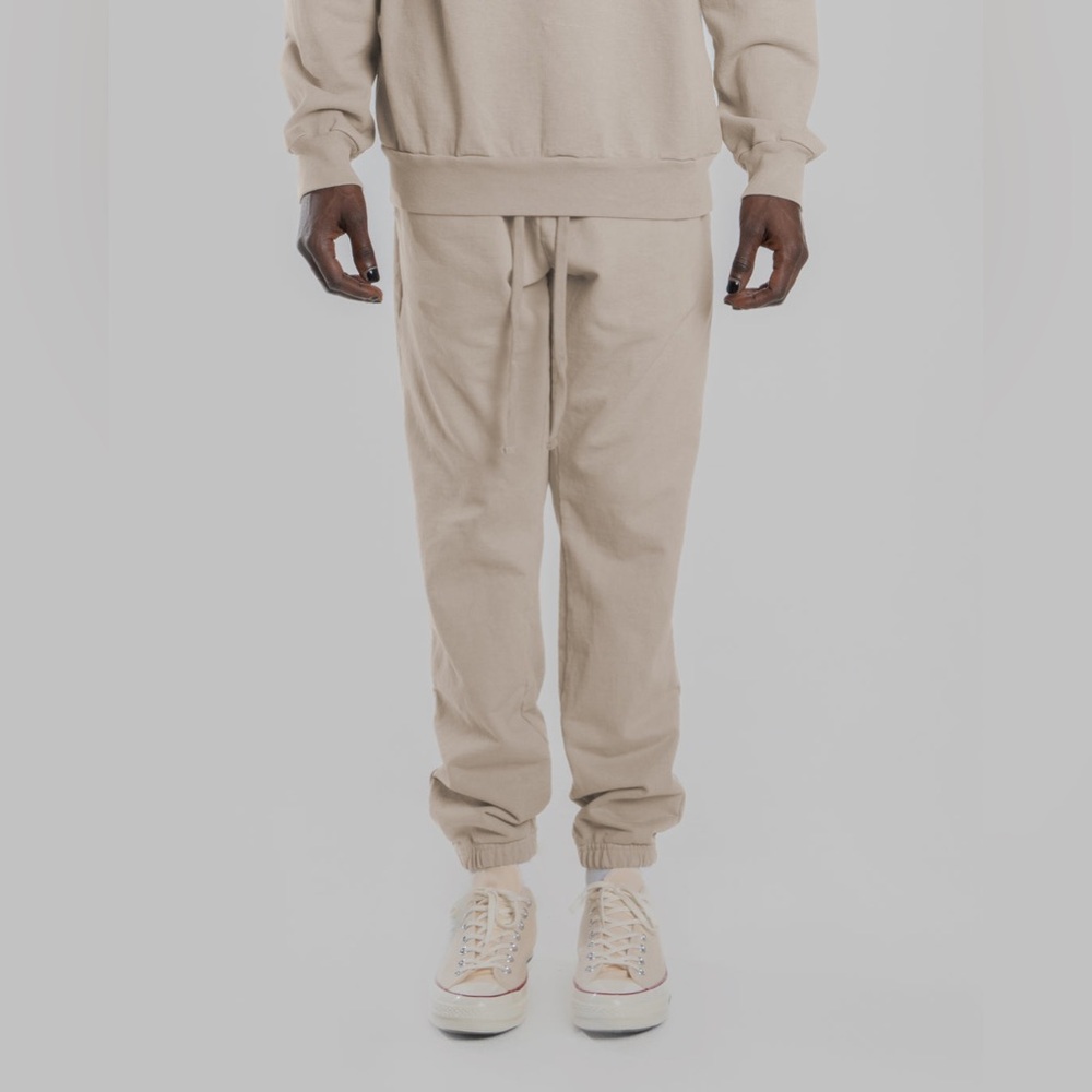 🦋 NWT Bridgeforth Heavyweight Sweatpant